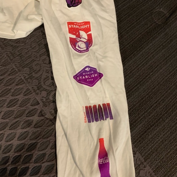 Vintage Ultra Rare Coca Cola Starlight Space 2022 Tee Top T-shirt White … - Picture 11 of 16